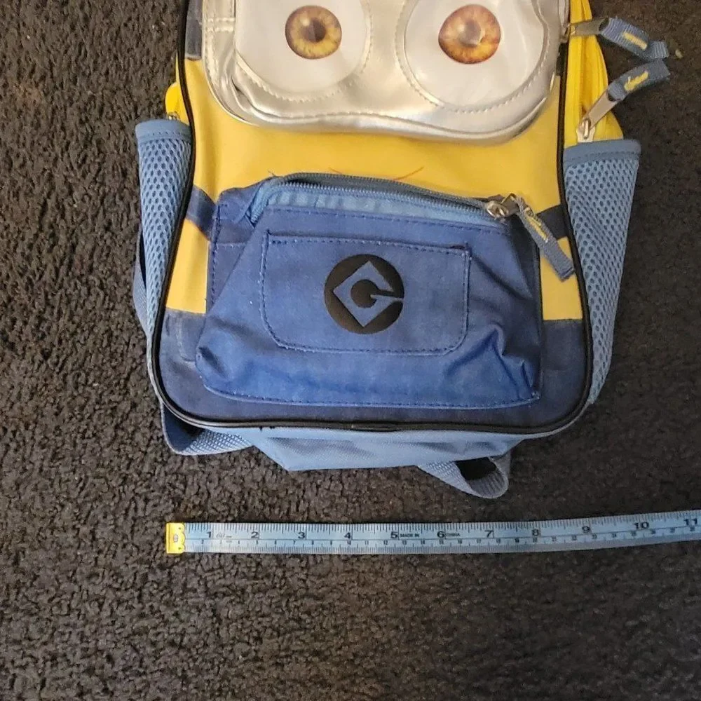 Universal Unisex Kids Yellow Blue Illumination Bottle Holder Minion Backpack OS